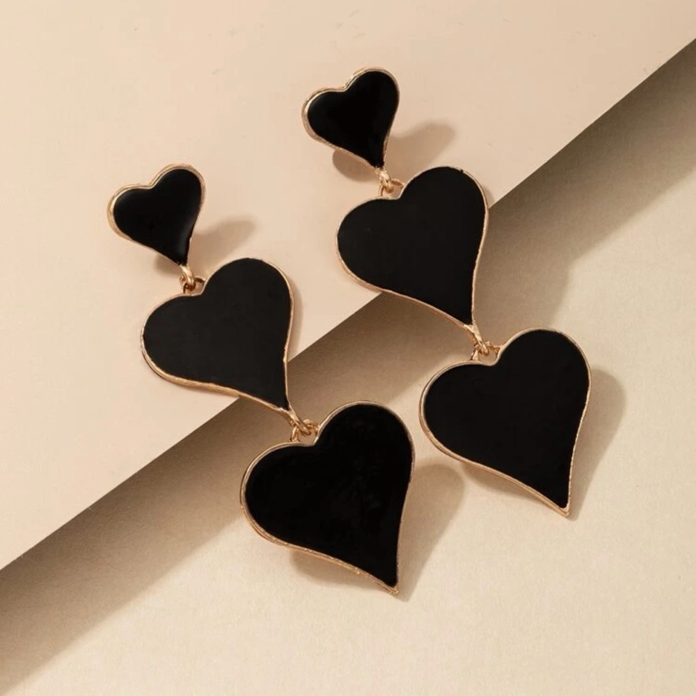 ❤️ Awesome Various Size Hearts Tassel Dangle Stud Earrings ❤️ - Picture 7 of 11